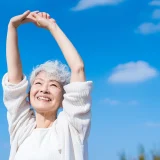 【茅ヶ崎】きつい筋トレはもう卒業！40〜60代女性がインナーマッスルを鍛えてしなやかに痩せる「ファンクショナルトレーニング」の秘密